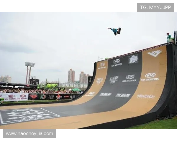 重庆滑板队在极限运动世界杯积分榜上以75分强势领跑各队伍